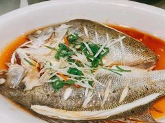 -老街坊美食汇(玉兰大街店)