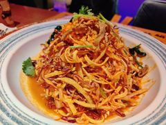 -喝丢一只鞋海鲜烧烤·海肠捞饭(东关街店)