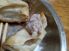 -黄阿姨锅贴大王(万航渡路店)