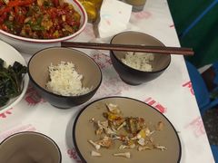 -堂瓦里·33年传统赣菜(第一街区店)