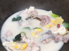 -鲜潭蒸汽石锅鱼(五道口购物中心店)