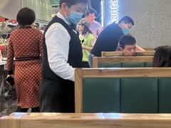 大堂-圣罗巴海鲜自助(黑金店)
