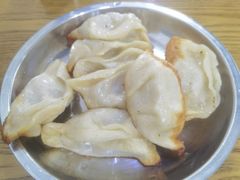 -黄阿姨锅贴大王(万航渡路店)