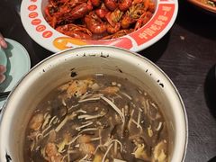 -阿财老铺·老蚌埠龙虾城(华夏总店)