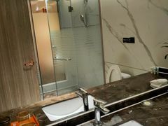 -华海酒店(茂名高铁站店)