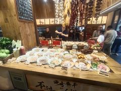 -六合居·明厨亮灶餐厅(成双大道店)