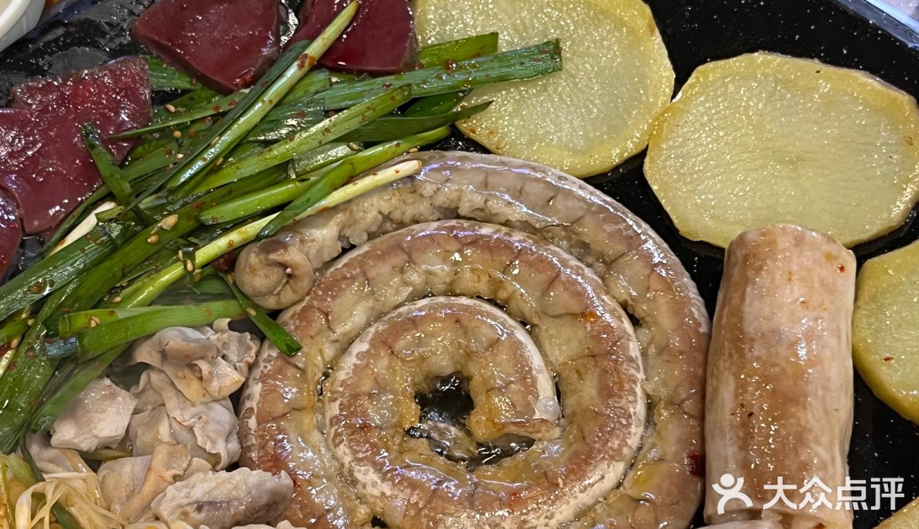 在青岛吃到韩剧同款烤牛肠 巨巨巨好吃！！！