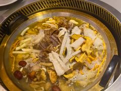 -野菌园·野生菌火锅首创第一家(关兴路总店)