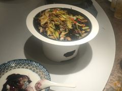 -巴特餐饮6加1音乐餐吧·新疆菜