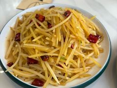 -何适山庄 ·可团建(水长城P2停车场店)