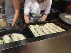 -众口斋锅贴(银泰城店)