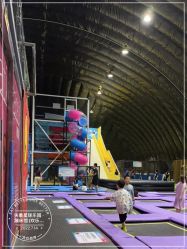 -失重星球乐园·蹦床馆(欢乐谷店)