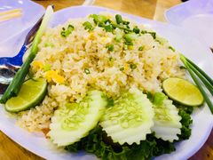 -J Daeng Seafood