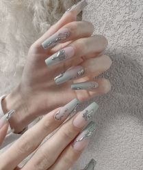 -初心纹眉洗眉·美睫专业店