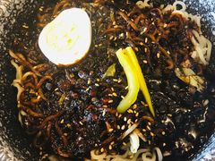 辣辣炸酱面-KCOOKING概念韩餐(世茂52+店)