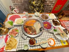 -山悦里 山野·鲜火锅(罗斯福广场店)