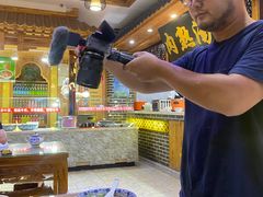 -伊穆祥牛肉面总店·清真