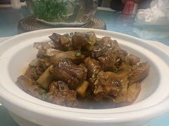-滨湖大厦中餐厅(湖北省博物馆店)