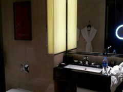 -广州天河希尔顿酒店