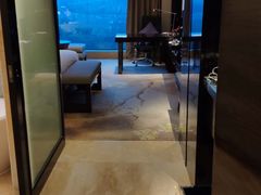 -成都保利公园皇冠假日酒店(熊猫基地店)
