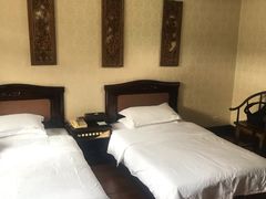 -万源龙顺度假庄园生态观光园