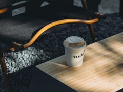 拿铁-J Create城市露营咖啡·简餐·宠物(上海动物园店)