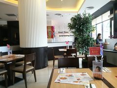 大堂-必胜客(康华路店)