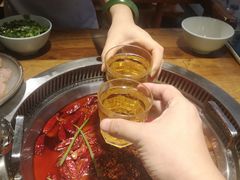 -城墙拐拐火锅(三峡广场黑金冠店)