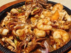 -小船渔村•大连菜•大连焖鱼(黄河路店)