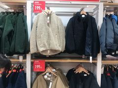 -优衣库(上海虹口龙之梦店)