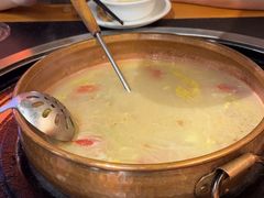 -阿山卓·野生菌火锅·纳西火塘烤肉