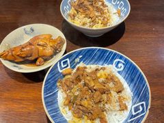 -红猪卤肉饭(大西洋美食城店)