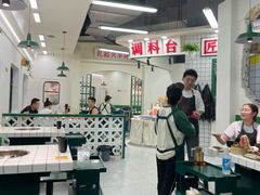 -扎起市井老火锅(乐山总店)