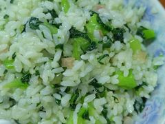 -胡子饮食店
