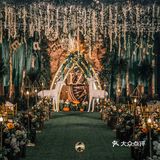 婚礼已经结束了一年了。仿佛那天找到丰联花园公馆的场景