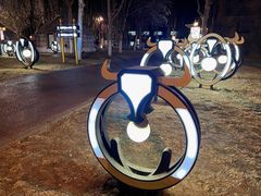 -九十九顶毡房(阜石路店)