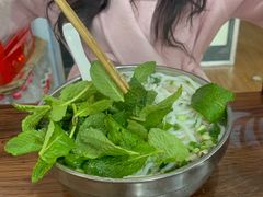 -攀枝花·任德琼·盐边羊肉米线