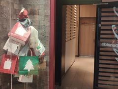 -麦当劳(杭州西湖银泰百货店)