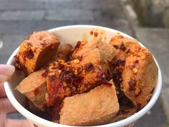 -仓桥直街臭豆腐