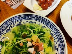 上汤豆苗-胡桃里音乐酒馆(白云五号T5 MALL店)
