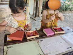 -大象粑粑造纸公园