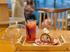 西柚气泡水-猫小主咖啡·猫咖cat cafe(福田店)
