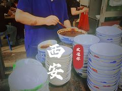 -老字号贾家肉丸糊辣汤(光明巷店)