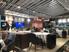 大堂-稻香酒家·34年老字号·港式粤菜(汉街店)