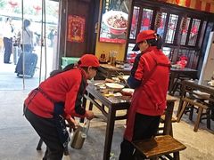 -富正毅三下锅·湘西韵味(天门山索道店)