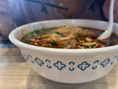 -夏雪花·手工拉面(南油店)