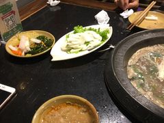 -唇辣号重庆老火锅(燕郊鑫乐汇店)
