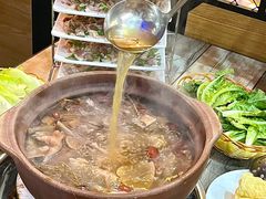 -东记炭炉·海鲜鸡煲(龙华店)