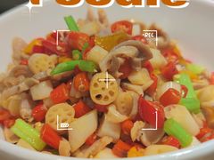 -费大厨辣椒炒肉(万家丽一店)