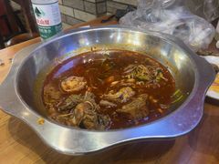 -爆炸头阿姨小四川正宗川味小吃(无任何分店)